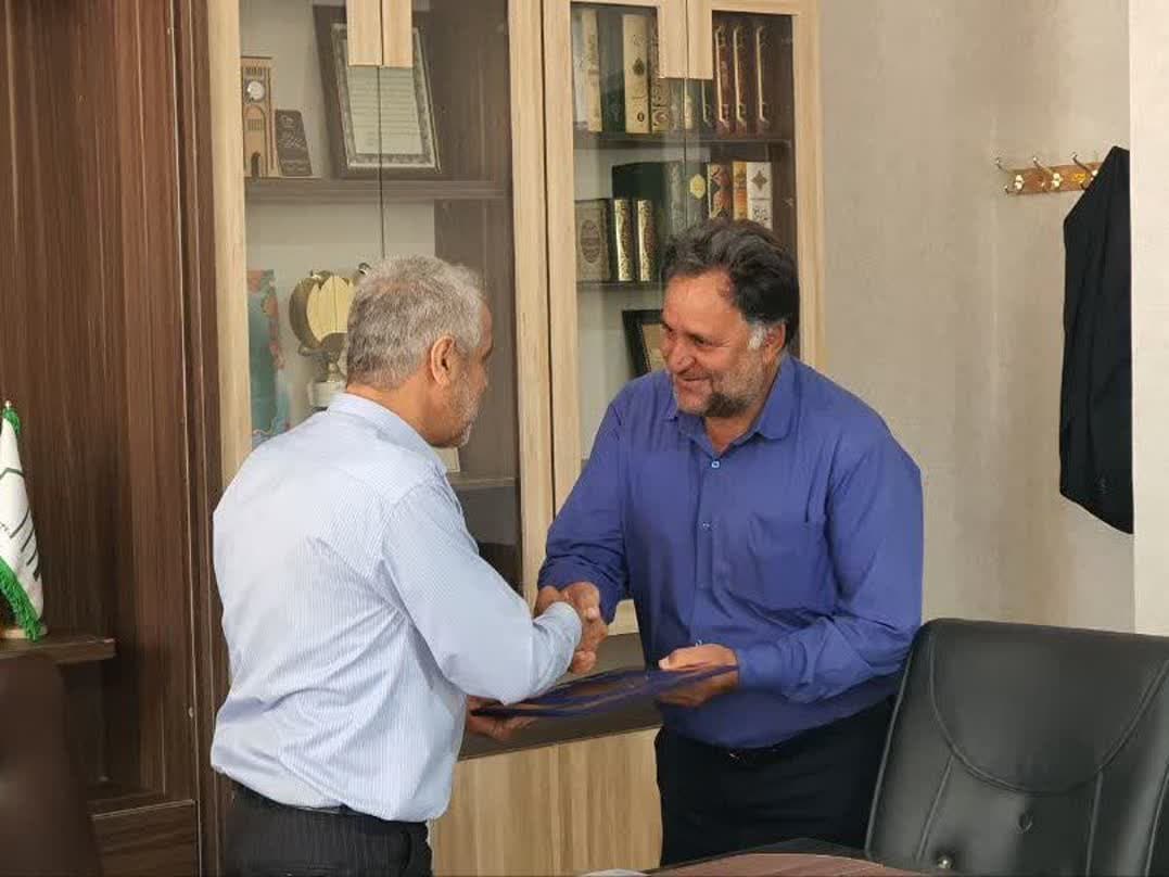 تقدیراز نیروهای خدماتی آموزشگاه